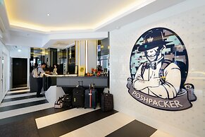 Poshpacker Hotel