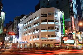 Poshpacker Hotel
