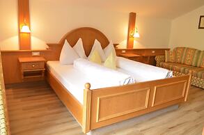 Hotel Karin