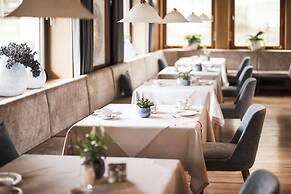 Hotel Karin