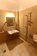 Vathi Hotel