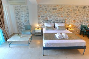 Vathi Hotel