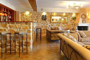 Vathi Hotel