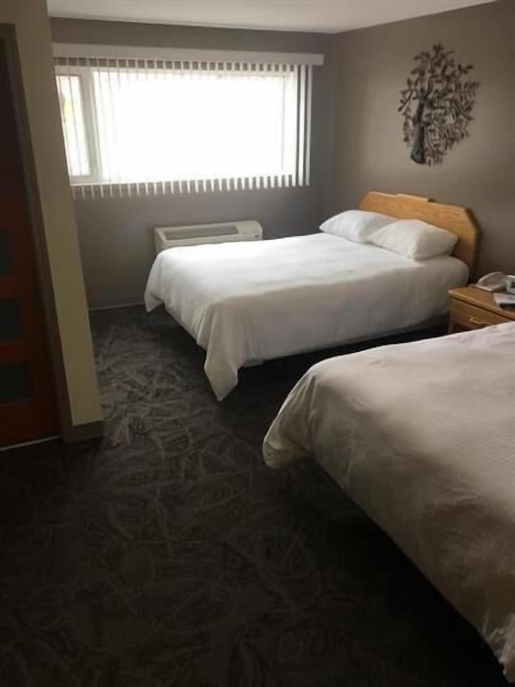Howey Bay Motel & Restaurant