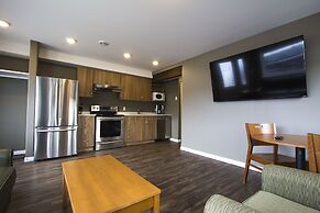 Howey Bay Motel & Restaurant
