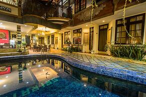 Sri Ratu Hotel