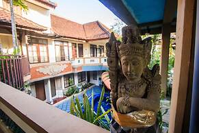 Sri Ratu Hotel