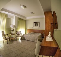 Tourist Hotel
