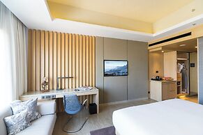 Alila Solo, Java
