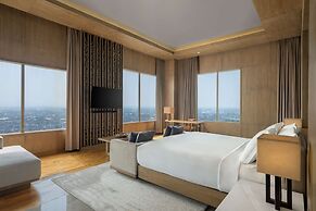 Alila Solo, Java