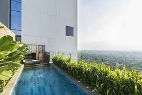 Alila Solo, Java