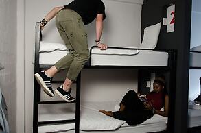 91 Loop - Hostel