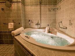 LH Hotel Gold