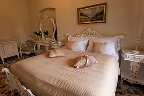 LH Hotel Gold