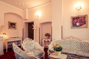 LH Hotel Gold