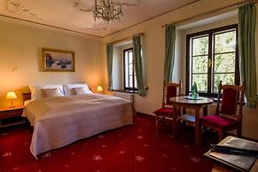LH Hotel Gold