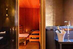 LH Hotel Gold