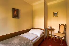 LH Hotel Gold