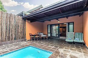 Riverstone Lodge