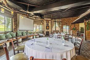 Riverstone Lodge