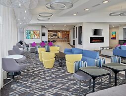 DoubleTree by Hilton Edmonton Downtown