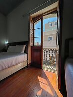Hostal Lluvia de Oro