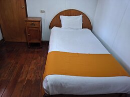 Hostal Lluvia de Oro
