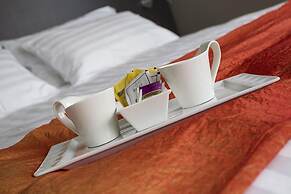 Zara Rooms & Suites