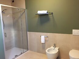 Zara Rooms & Suites