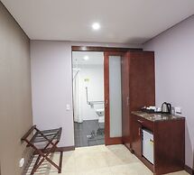 Megaboom City Hotel