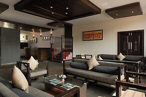 Oak Ray CIty Hotel