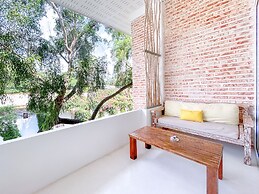 Summer Luxury Beach Resort and Spa