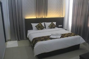 D'Metro Hotel