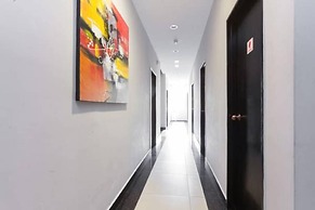 D'Metro Hotel