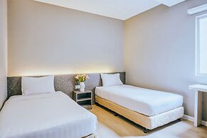 Canary Hotel