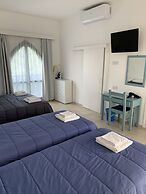 Axiothea Hotel