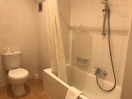 Axiothea Hotel