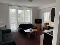 Hotel Harrachov Inn