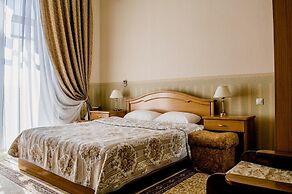 Intourist Hotel