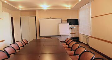 Intourist Hotel