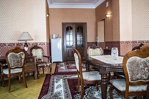 Intourist Hotel