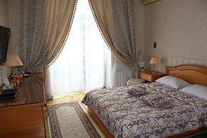 Intourist Hotel