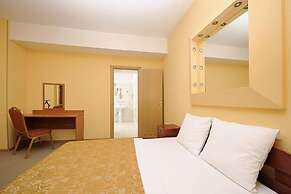 AVS Hotel