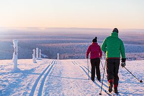 Kakslauttanen Arctic Resort