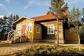 Kakslauttanen Arctic Resort