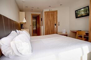 Elements Rooms and Apartments