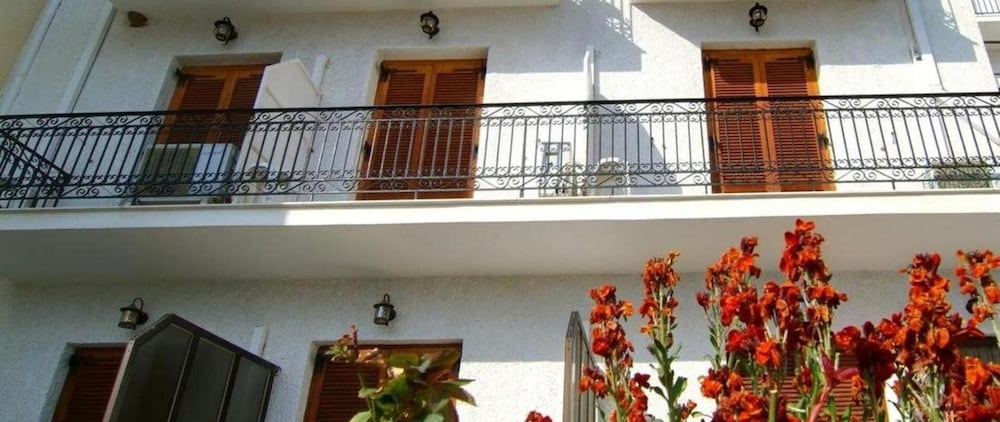 Orfeas Hotel