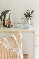 Athos Guest House Pansion