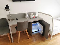 Rooms Sincere 1830