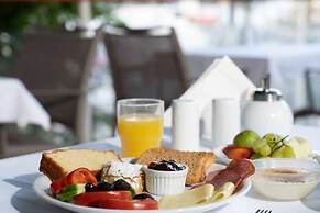 Fevro Hotel